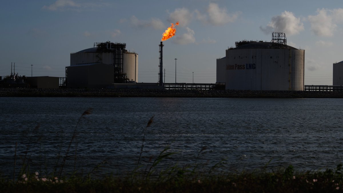 Oil prices jump amid renewed tensions over the Strait of Hormuz – NBC ...
