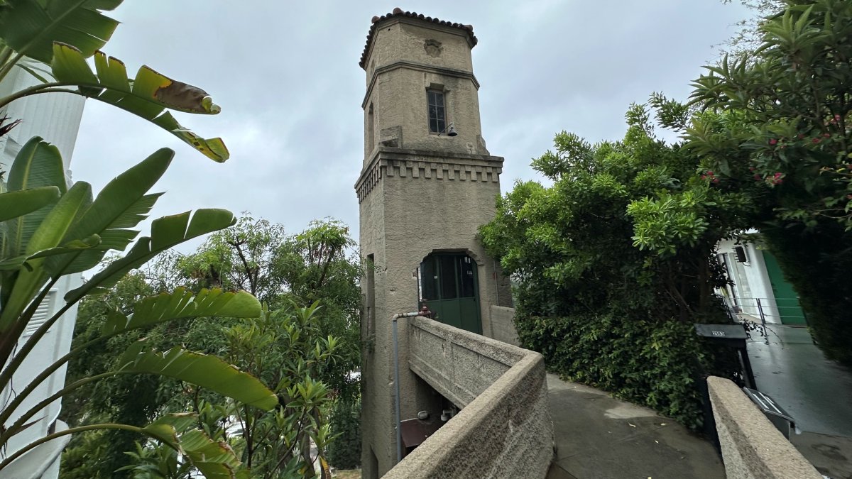 Journey to a fabled Hollywood tower, and peek inside, on a rare tour ...