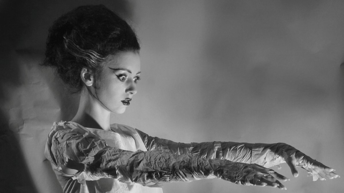 This way to Monsterpalooza, an eerie revelry full of cinematic magic