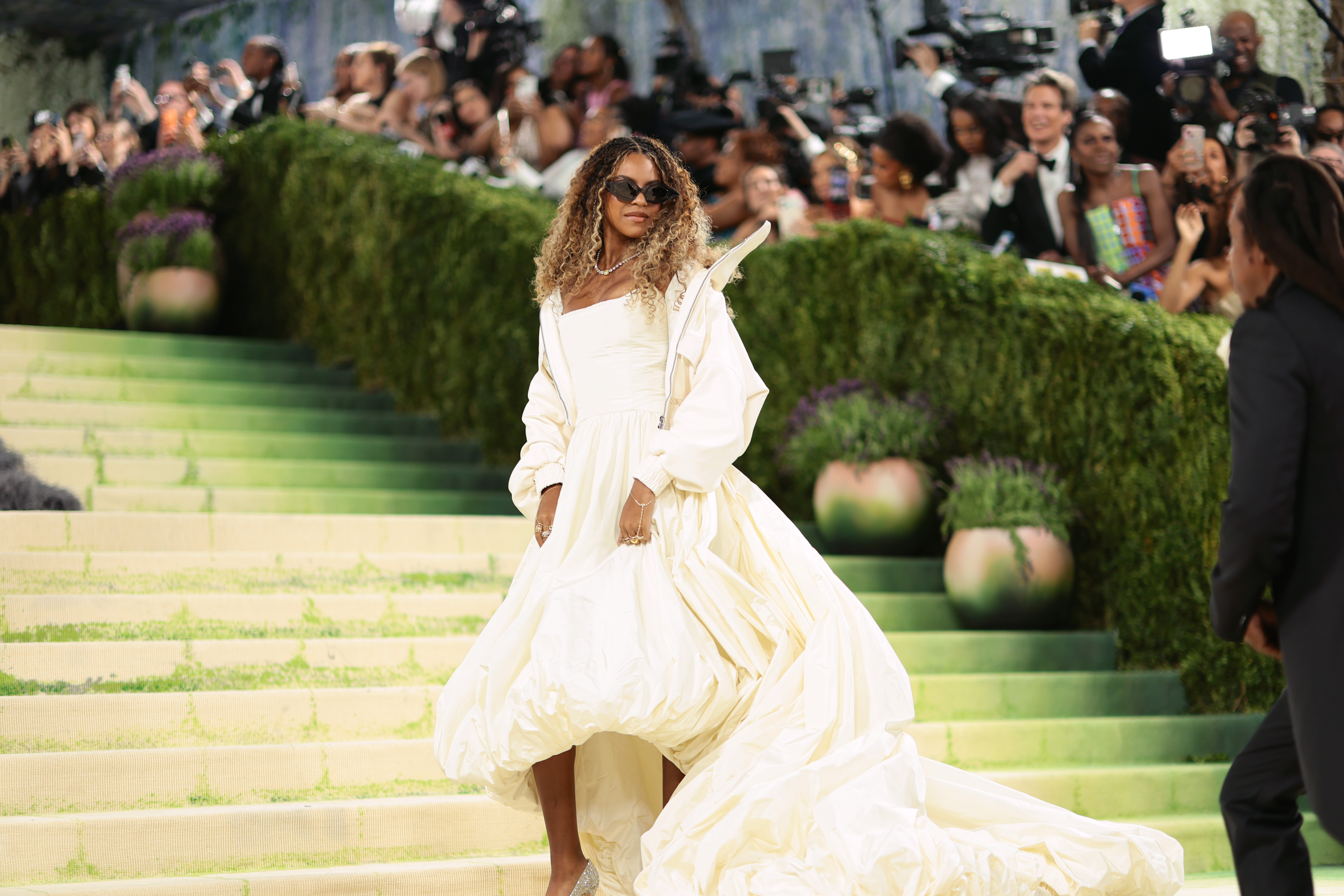 Blue Ivy Carter, 14, stuns at first Met Gala. See pics  NBC Los Angeles