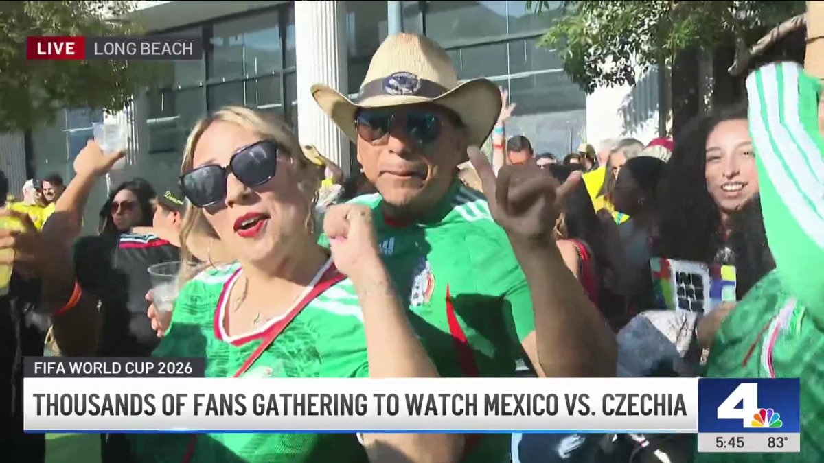 Mexico looks to dominate Czechia as S Korea fights for survivor