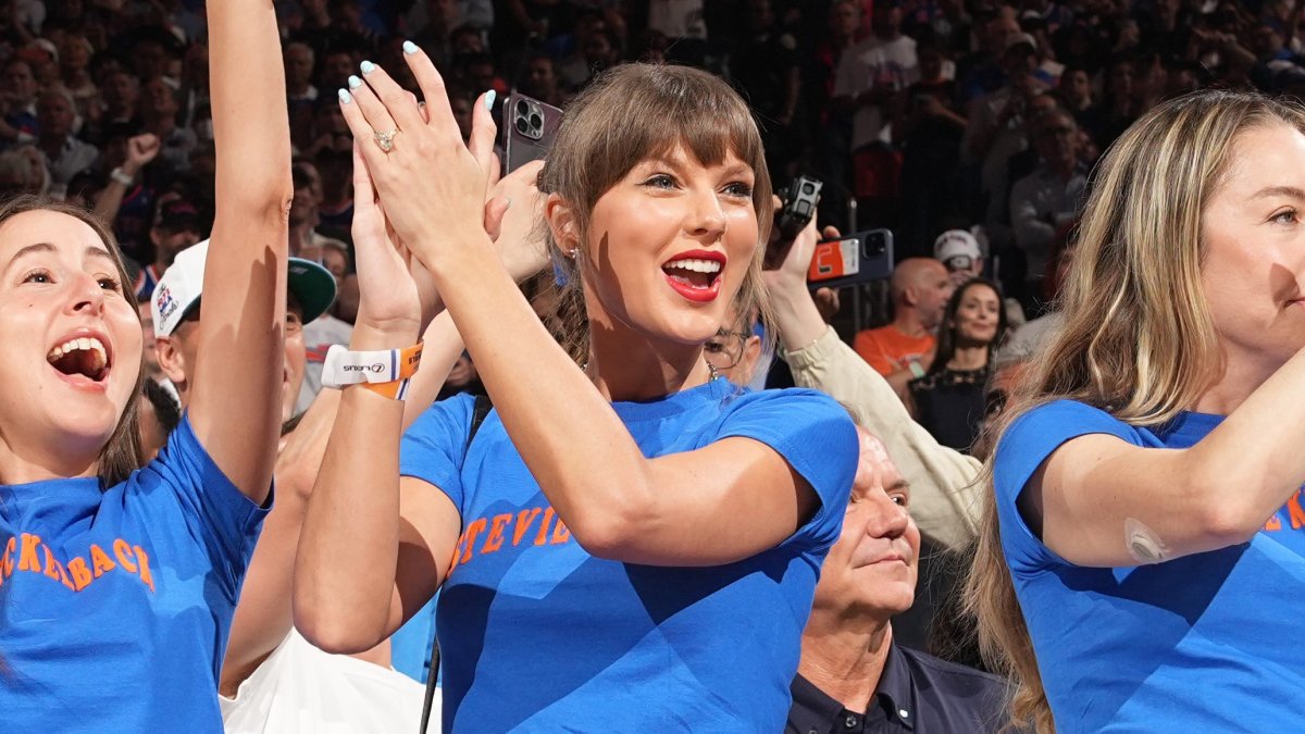 Welcome to New York! Taylor Swift attends Game 4 of NBA Finals at MSG