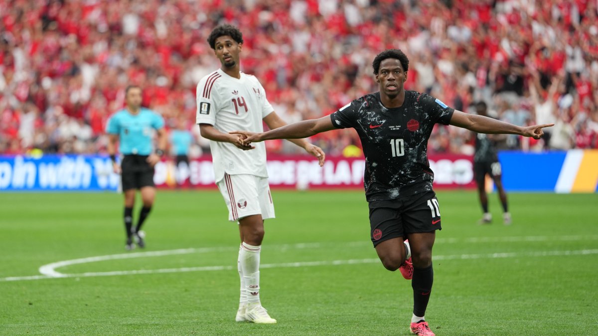 Canada routs Qatar 6-0 for first ever men's World Cup win