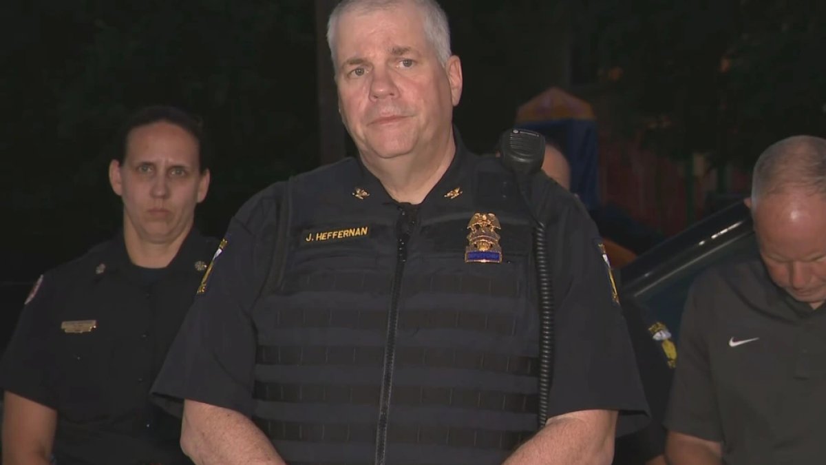 At least 12 shot near Ohio festival, gunmen still at large – NBC Los ...