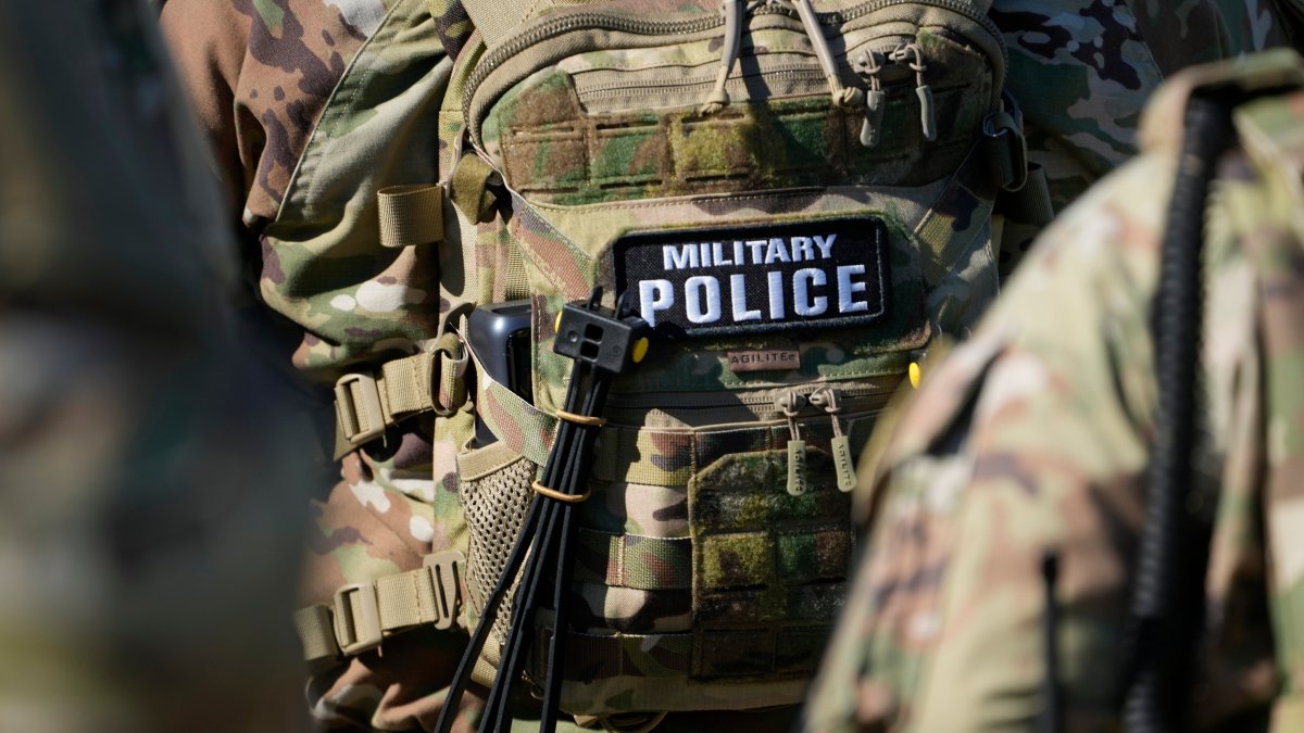 National Guard members fatally shoot man during pursuit in Memphis, police say