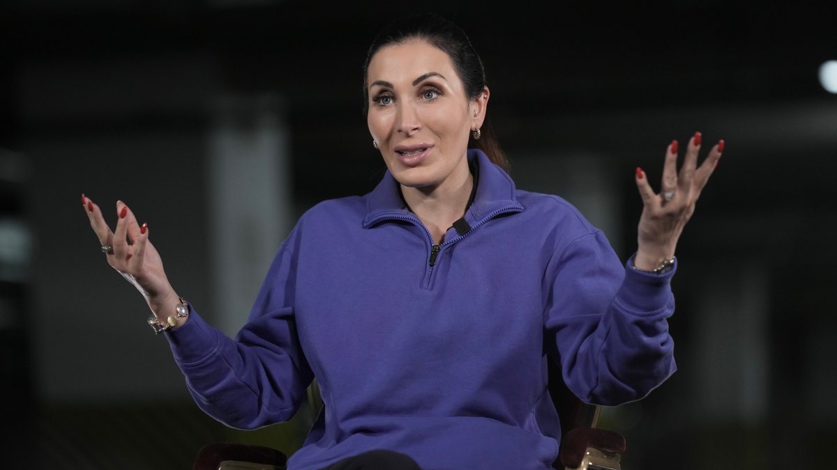 Laura Loomer explains shift on Russia-Ukraine war – NBC Los Angeles Laura Loomer explains shift on Russia-Ukraine war – NBC Los Angeles