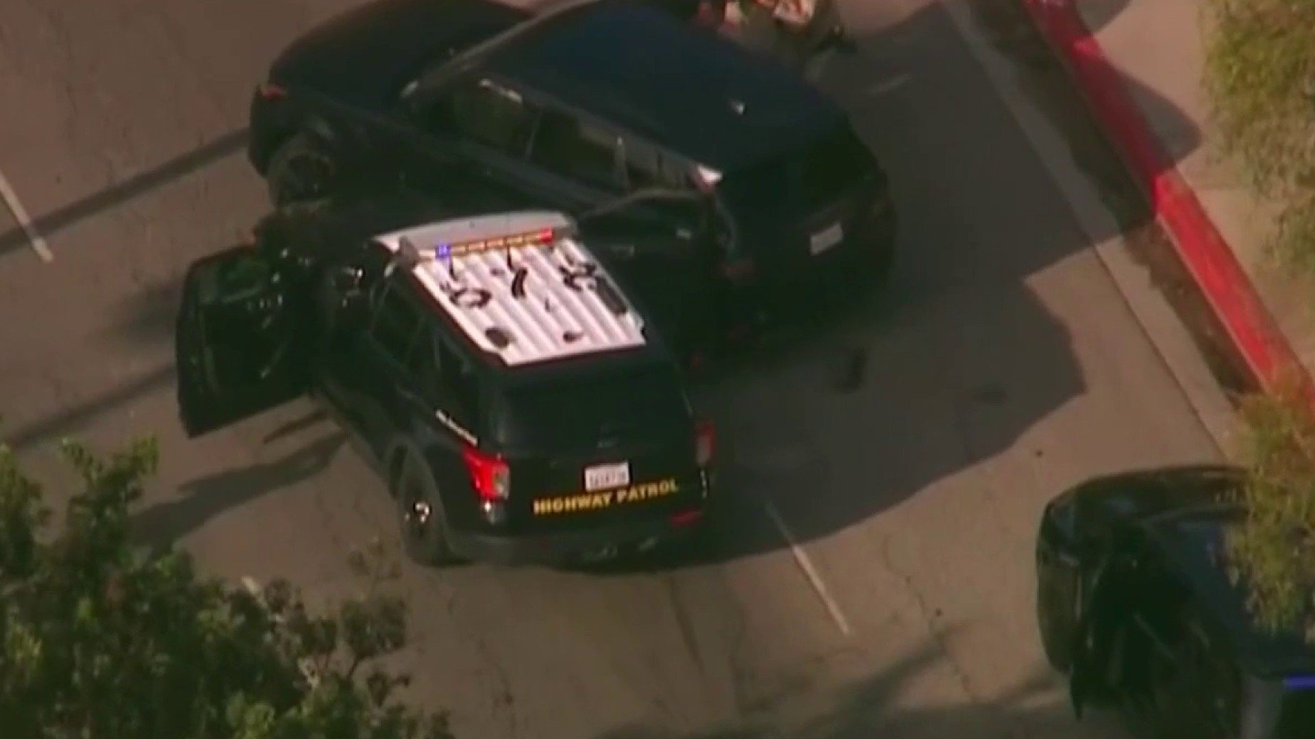Road rage suspect in custody after pursuit ends in Montebello