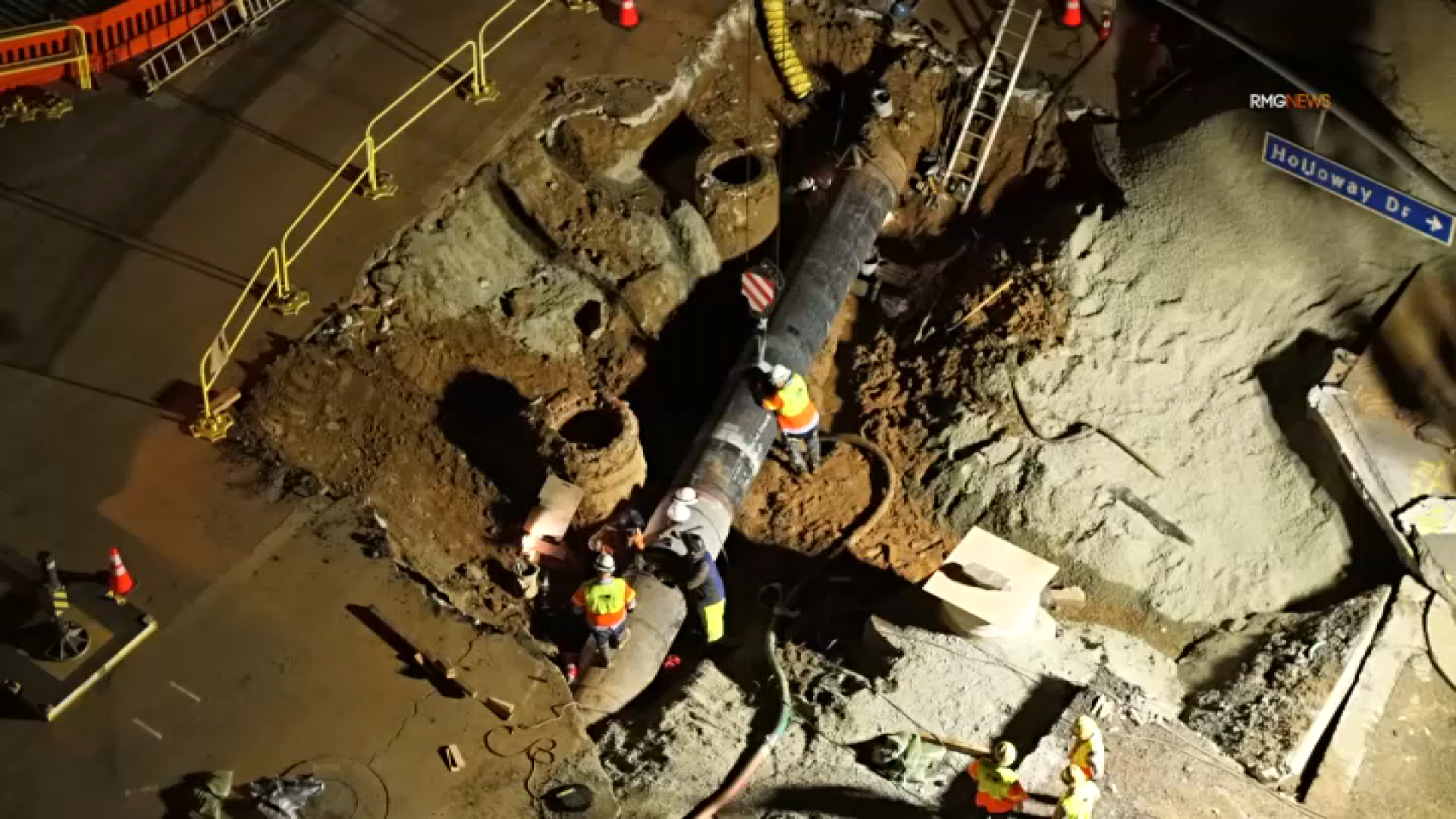 nbclosangeles.com - City News Service - West Hollywood's Sunset Blvd. still closed as crews continue replacing water pipe