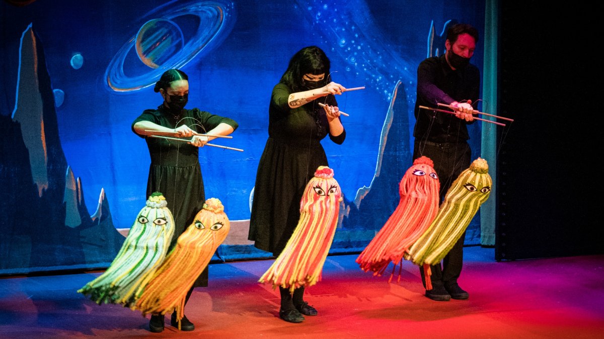 ‘Hallowe'en Spooktacular' tickets are on sale, Bob Baker fans, and will fly fast