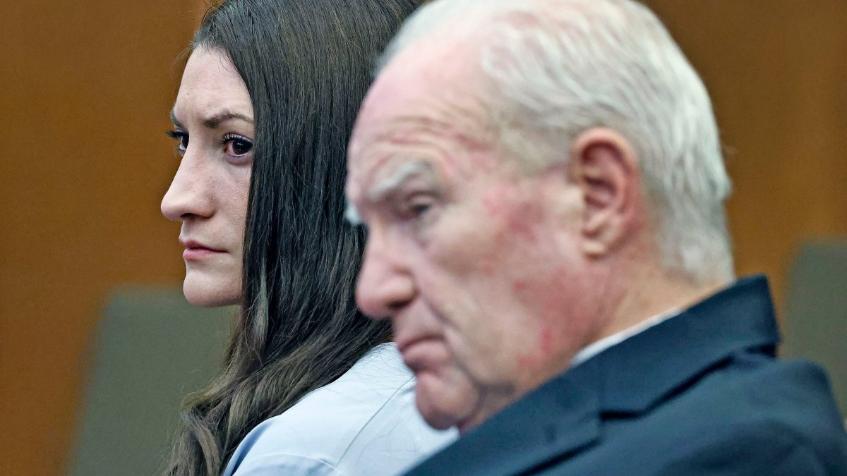 Mistrial in Lindsay Clancy murder trial — watch live coverage from court
