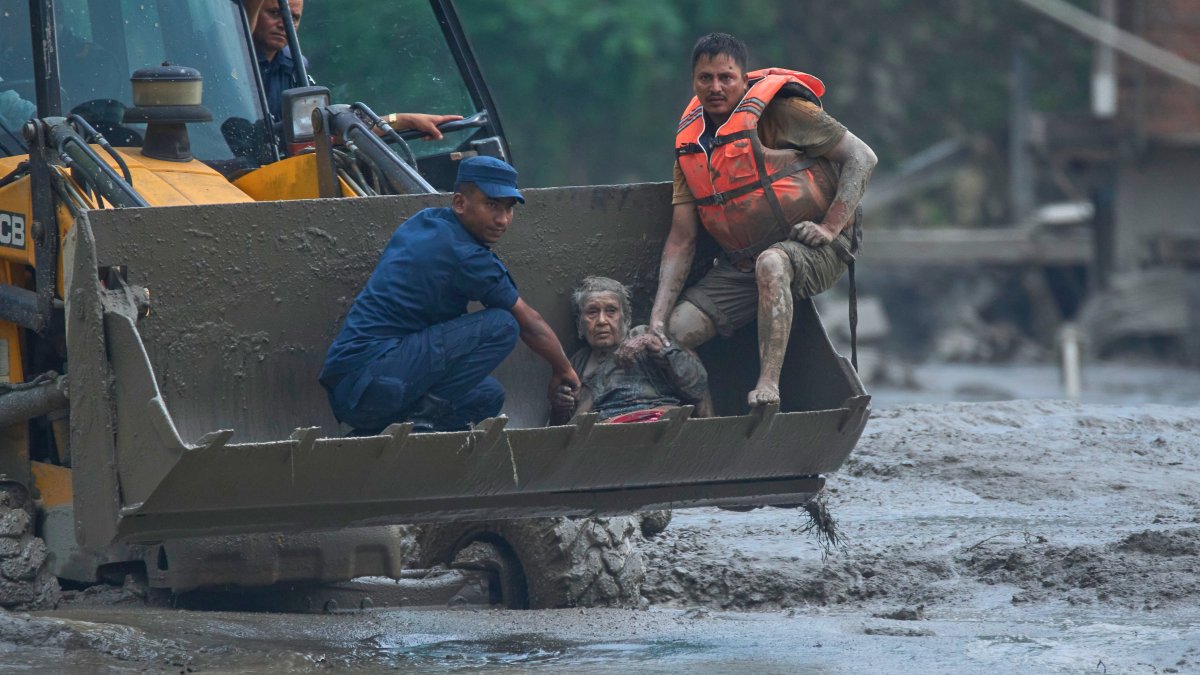 How to help those impacted by the catastrophic floods in Nepal and Tibet