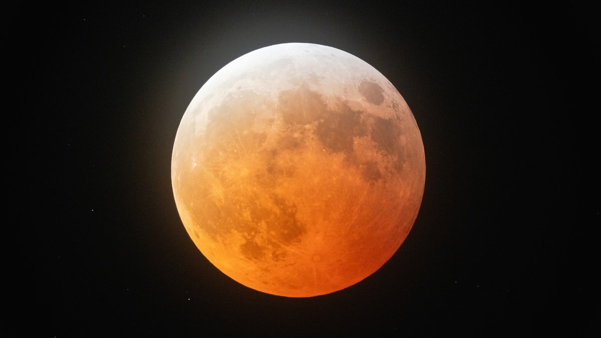 Photo: nbclosangeles.com Near-Total Lunar Eclipse to Be Visible Across U.S. Thursday Night