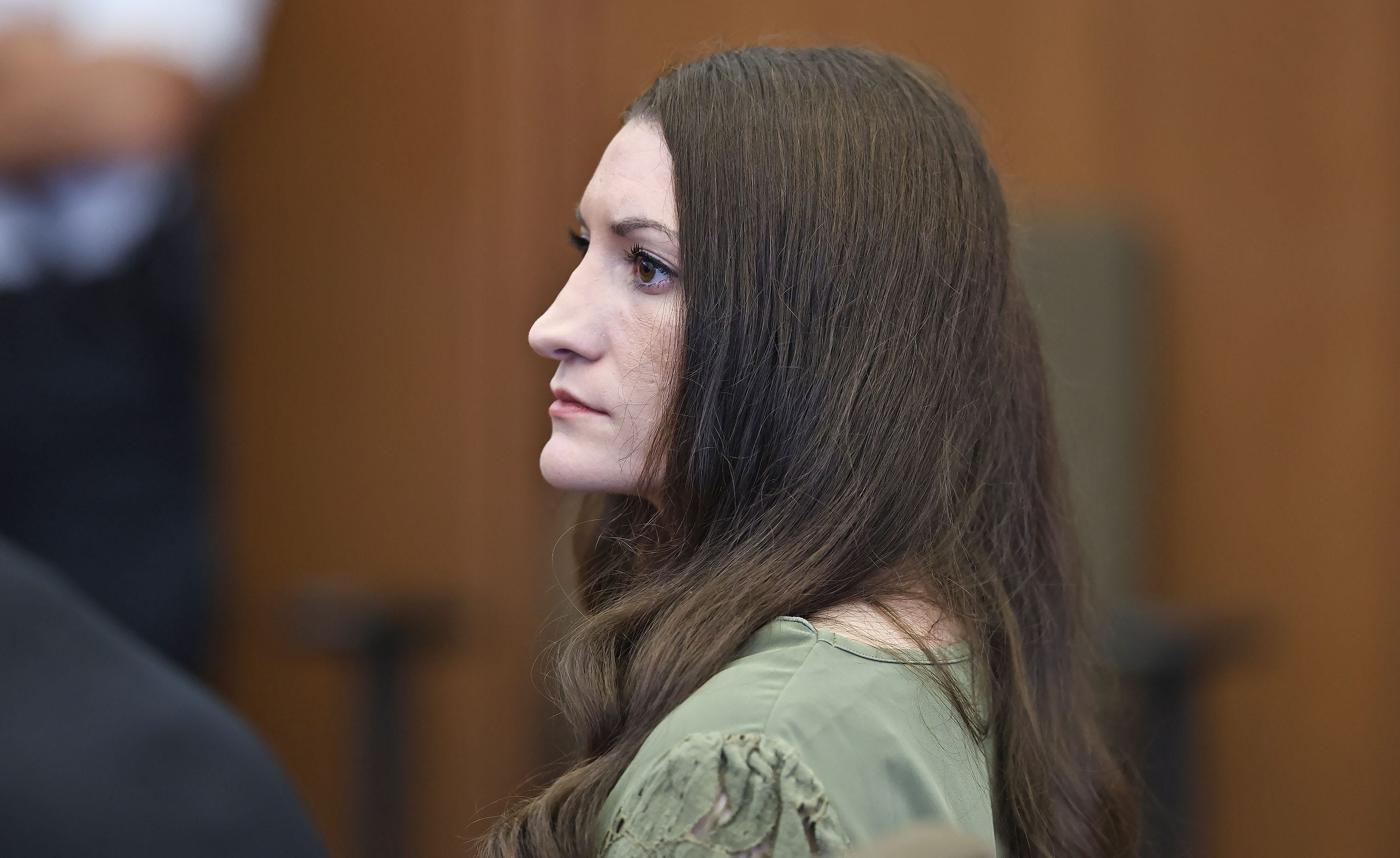 Judge intends to declare mistrial in Lindsay Clancy case, first allows defense to seek emergency stay