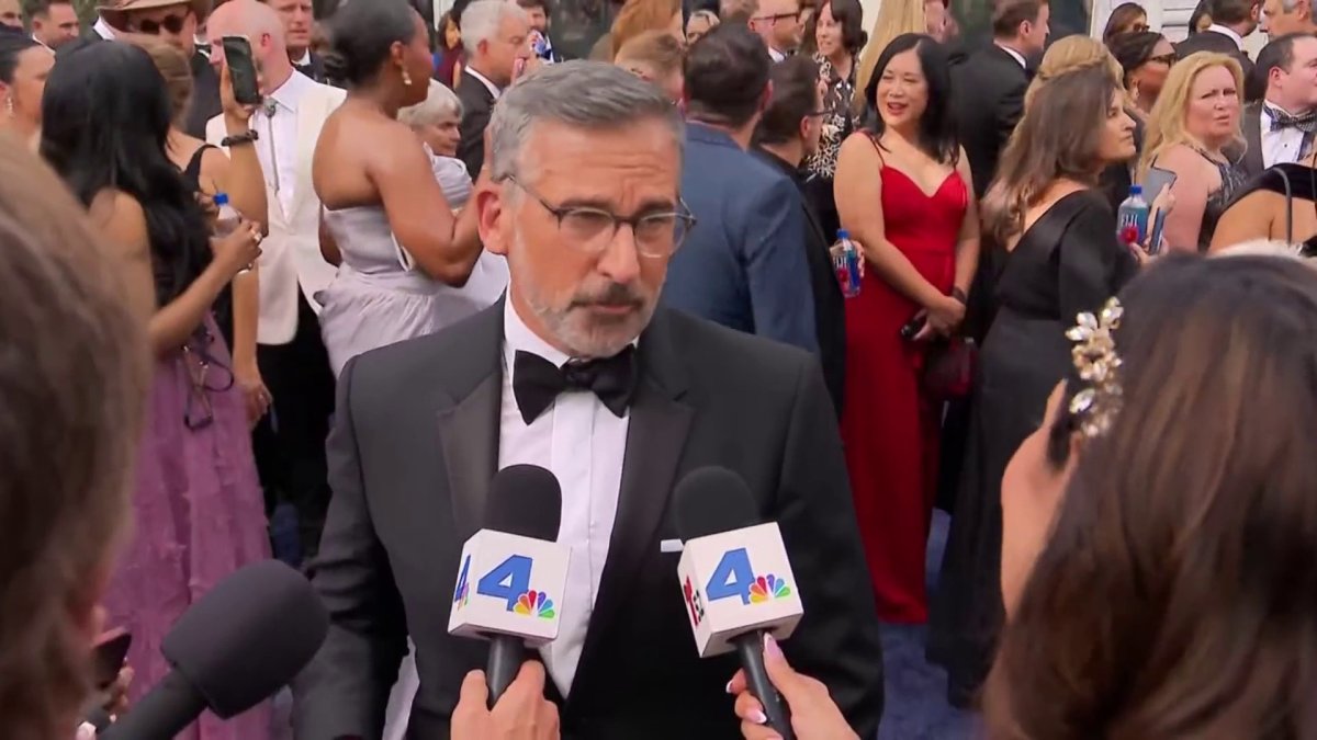 Steve Carell meets idol Sally Field at the Emmys
