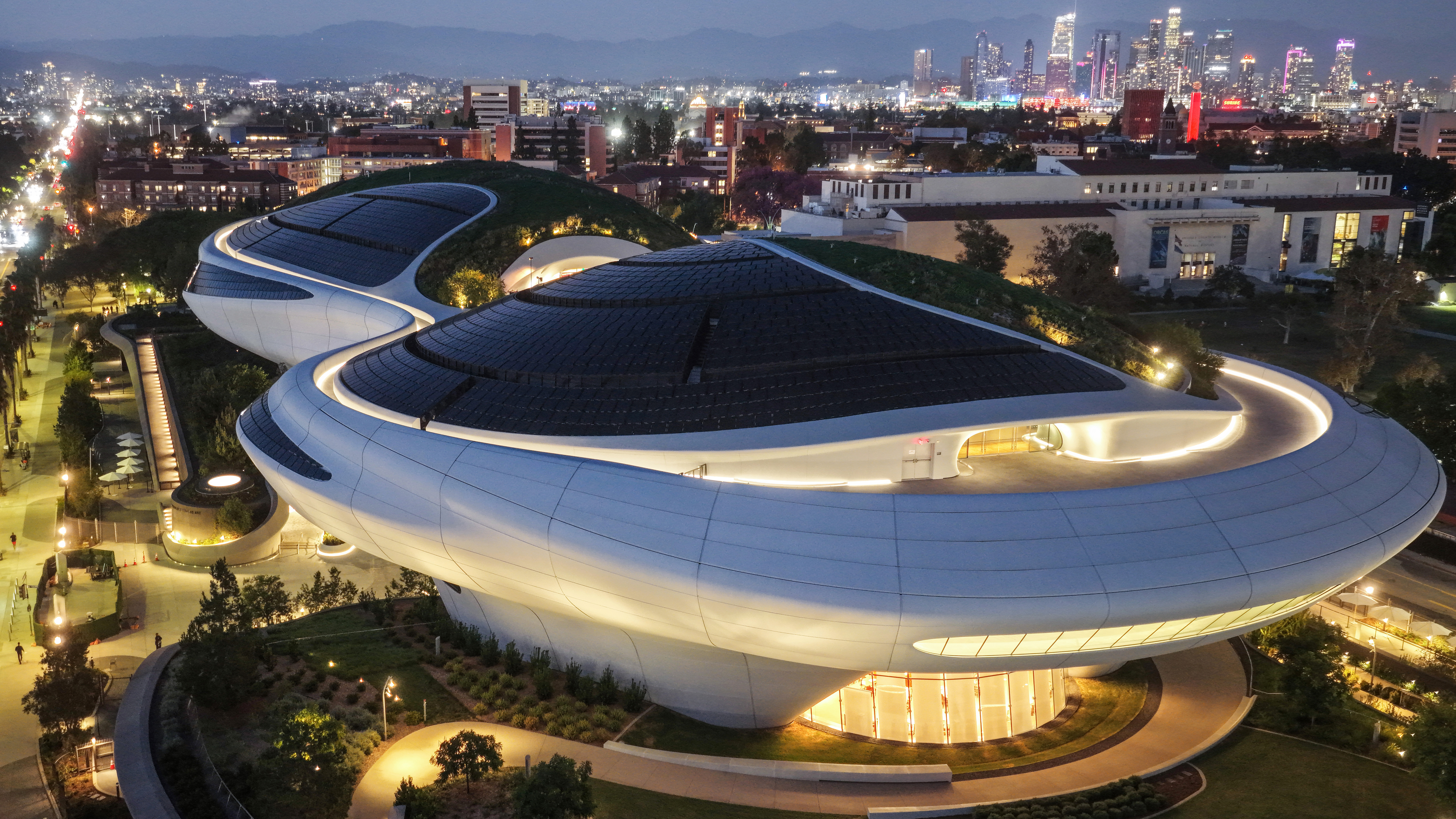 George Lucas, stars to gather for opening of long-awaited LA