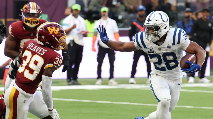 Jonathan Taylor rushes
