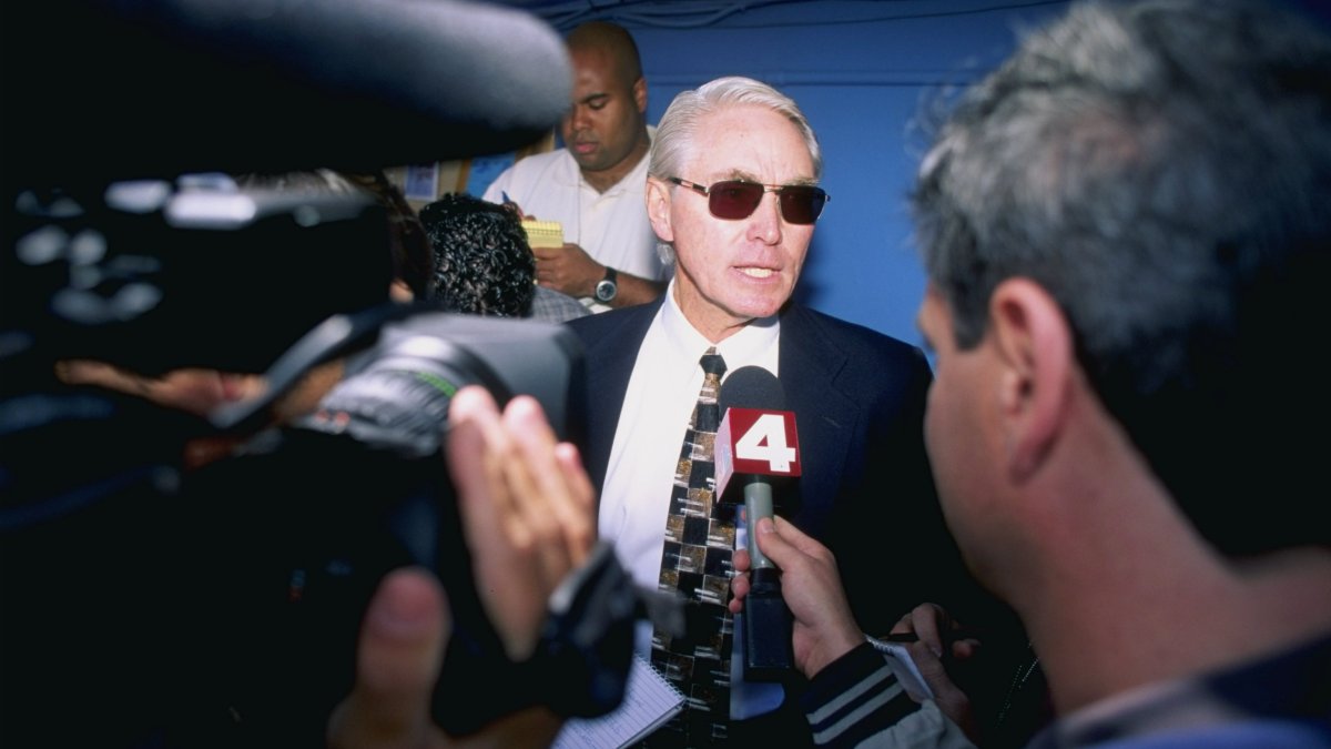 Longtime Dodgers general manager Fred Claire, who helped build 1988 champs, dies at 91