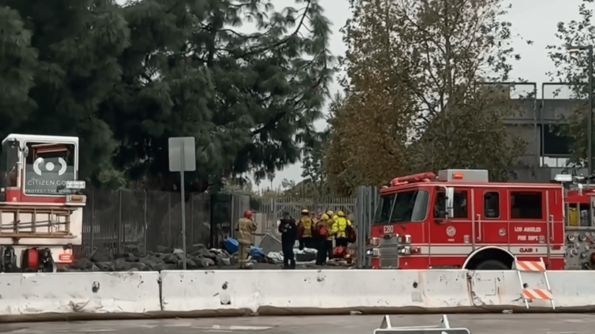 4 people rescued from river in North Hills