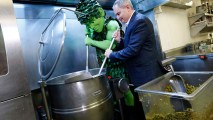 Green Giant Vice President Jordan Greenberg (right) and the Green Giant prep ingredients before attempting to make the Guinness World Records Largest Serving of Green Bean Casserole, Nov. 16, 2017 in New York.