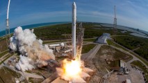 In this April 8, 2016 handout provided by NASA, SpaceXs Falcon 9 rocket and Dragon spacecraft lift off from Launch Complex 40 at the Cape Canaveral Air Force Station in Florida.