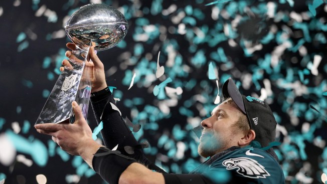 Congratulatory Tweets Pour in for Philly