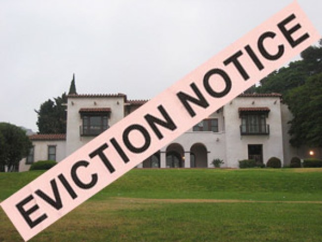 Claim: Historic Preservationists Really Know How To Party