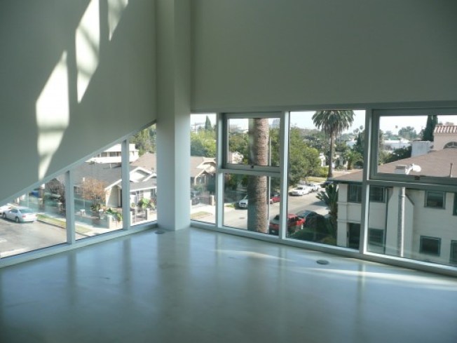 PriceChopper: Lorcan O'Herlihy's W.A. Lofts in Hollywood