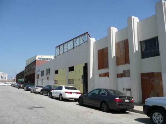 CurbedWire: Hewitt Lofts Update, Culver City Pipe Porn